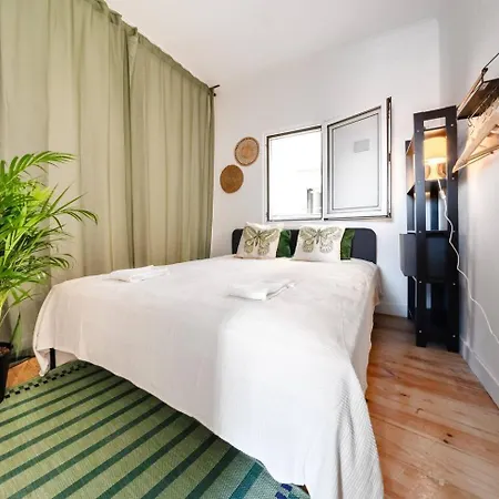 Lägenhet Riverfront Elegance 41br Spacious Retreat Lisboa