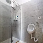 Riverfront Elegance 41br Spacious Retreat Apartament Lizbona