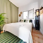 Apartament Riverfront Elegance 41br Spacious Retreat Lizbona