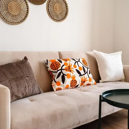 Riverfront Elegance 41Br Spacious Retreat Apartment Lissabon