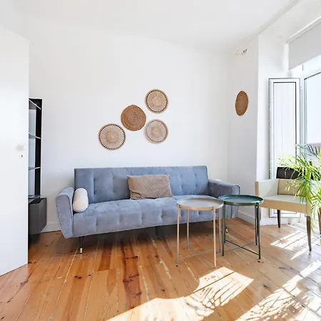 Riverfront Elegance 41br Spacious Retreat Διαμέρισμα Lisboa