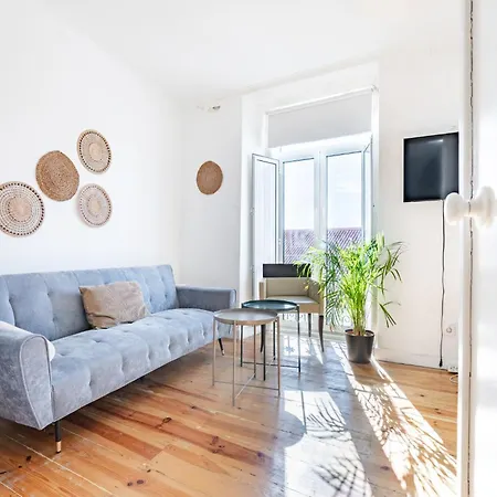 Riverfront Elegance 41br Spacious Retreat * Lisboa