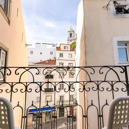 Lejlighed Riverfront Elegance 41br Spacious Retreat Lisboa