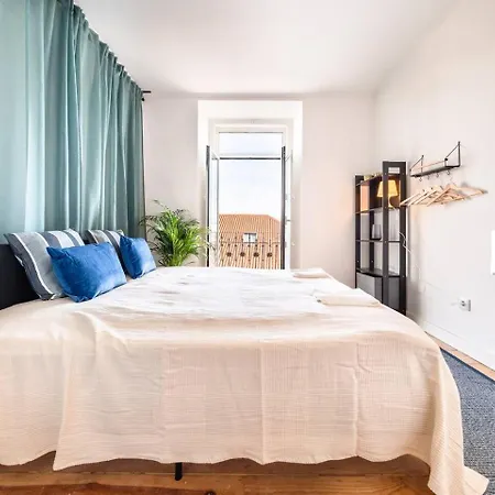 Apartamento Riverfront Elegance 41br Spacious Retreat *